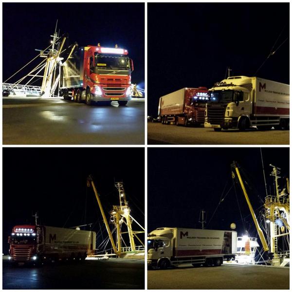 MulderTransport's tweet photo. Vanmorgen in alle vroegte in #Harlingen. http://t.co/5xHzbH1IT4