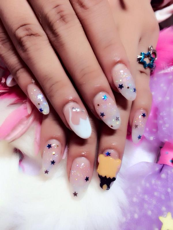 O Xrhsths Melodynail あいめろ Sto Twitter 持ち込みデザインネイル Screw ジンさんって方のキャラクターの後ろ姿を3dで付けました Http T Co 4sifxmmsl1