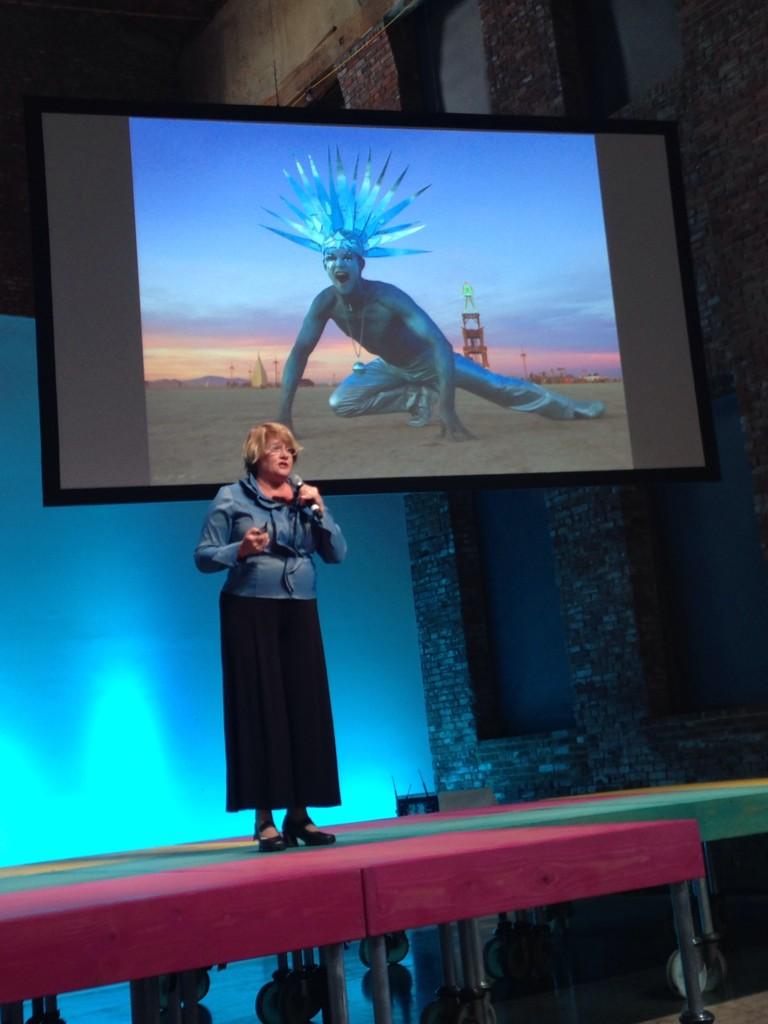 Embedded image permalink