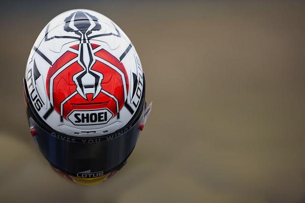 marcmarquez93's tweet photo. Os presento el casco que llevaré el finde en Motegi! Os gusta? / This is the special helmet for this weekend! :) http://t.co/54DjlZayrB