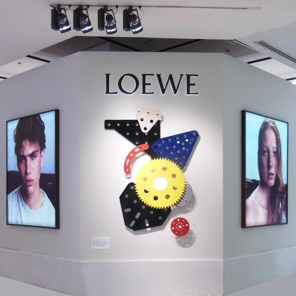 Loewe on Twitter: "#LOEWE Meccano® display at #Isetan OCT8-14. #Tokyo. #loewejwa http://t.co