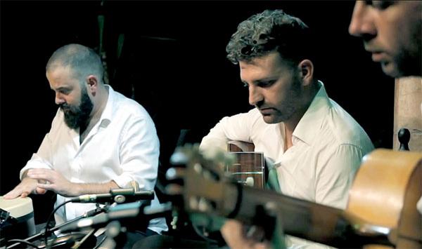 VÍDEO. Causa furor la sintonía de #JuegodeTronos a ritmo flamenco: owl.li/Cydkm #Sevilla ¿Qué te parece?