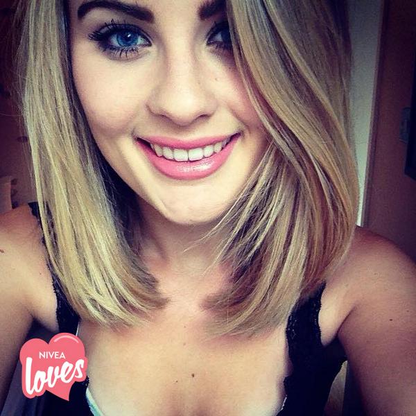 niveauk's tweet photo. She’s got the lips. Share a selfie with #ModelLipsUK to star in a photoshoot for Heat magazine http://t.co/Bp6DOo997R http://t.co/F6e9mdneEz