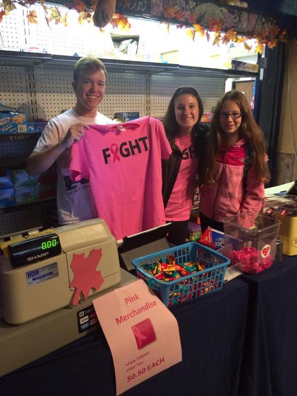 GahannaPawPrint's tweet photo. #fight shirts are SOLD out! Thanks everyone for supporting a great cause 🎀 #pinkfresh http://t.co/VFW9Er4vtQ