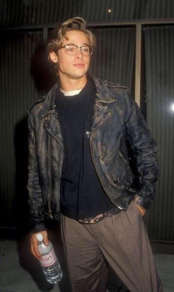 itsmovies's tweet photo. Young Brad http://t.co/IHydjKf6N7