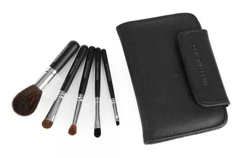Coastal Scents, Set de 5 brochas $250
Más detalle en m.facebook.com/divine.cosmeti…