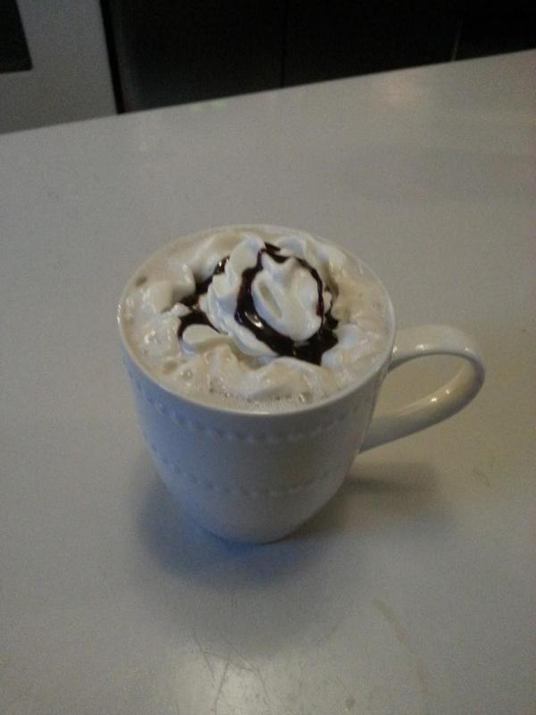 RespireStrategy's tweet photo. Great way to start the weekend! #MUGScoffeeandtea #delicious #caffeine http://t.co/DNKvlhNFf8