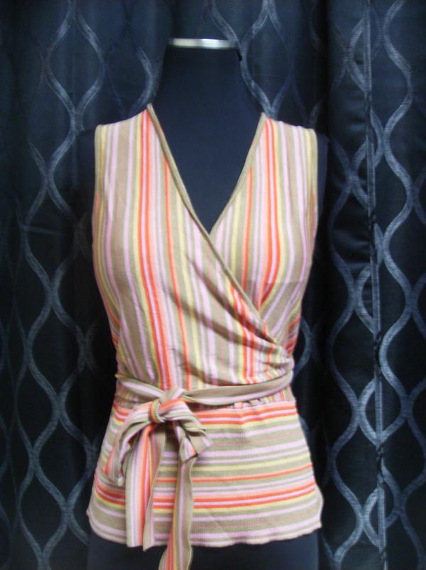 enjoylife35's tweet image. $13 free shirt Express Design Studio  wrap around top, M #expressdesign #KnitTop ebay.com/itm/-/16144317… via @eBay