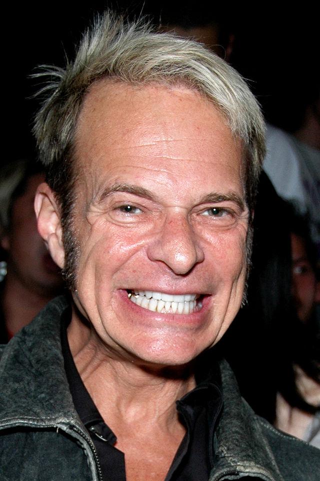 Happy 60th birthday, David Lee Roth, best known as extroverted singer for Van Halen  "Jump" 