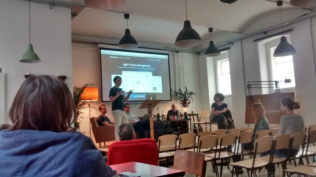 Embedded image permalink