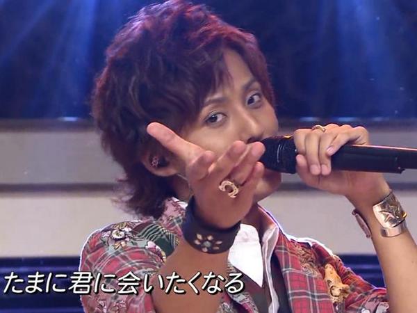 saori629's tweet photo. 三代目JSBの登坂広臣さんとライダースジャケットも指輪もオソロな藤ヶ谷くん。しかも同い年なんだね…！！ http://t.co/xbqQv624rL