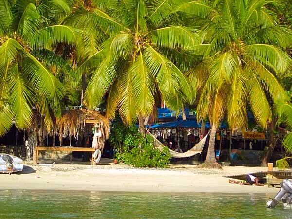 VICharters's tweet image. Go to Jost Van Dyke for the day.  Stay for a week. #bvi #charters