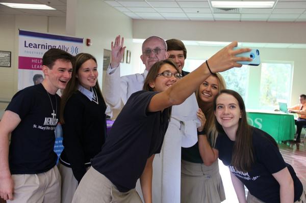 WashArchdiocese's tweet photo. Taking a selfie with #PopeFrancis at the @ADWCathSchools #ADWData conference at @stmarysryken! #catholicschoolswork http://t.co/xg3rnTNhOa