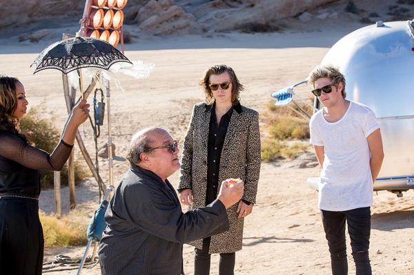 onedirection's tweet photo. Don’t know about you but we CANNOT wait to see the #StealMyGirlVideo http://t.co/ra1jFuzeyE