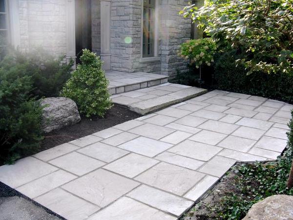 cbinterlock's tweet image. Just finished a walkway job! Nothing feels as satisfying as a happy customer!