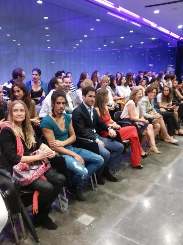 PasarelaDS's tweet photo. En breve @roberto_diz #PdS014 @GO_eventos #TdSModa #wow!! http://t.co/wTW5kkP1l2