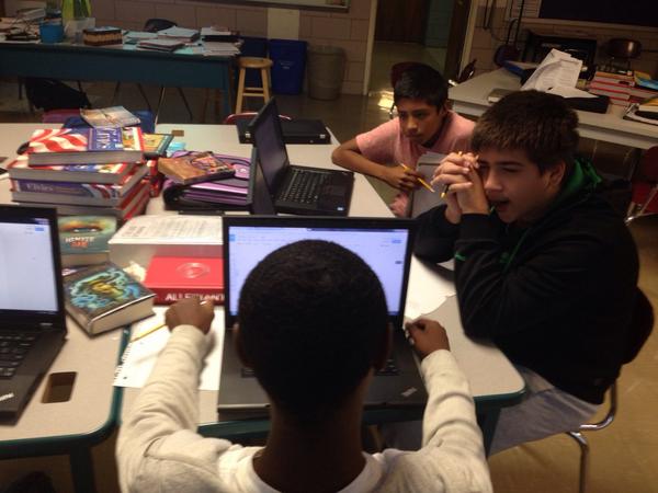 schuh926's tweet photo. Ss connecting with each other to improve their writing and speaking and listening skills #ccc14 http://t.co/5EF0uVTniP