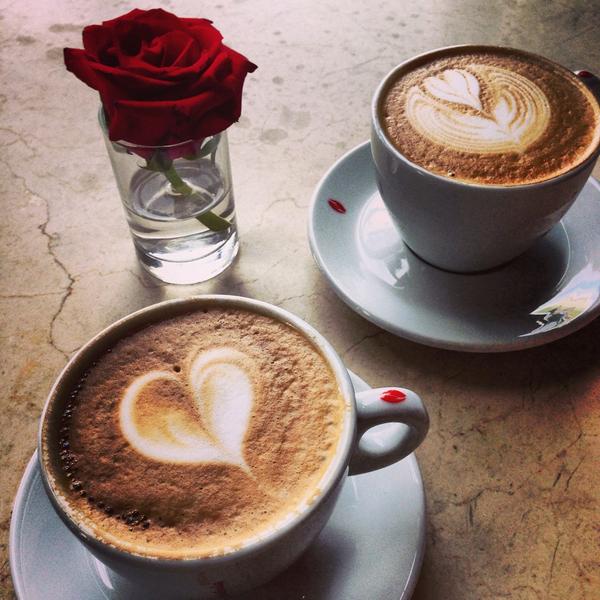 Piccee's tweet image. What is your best advice for making a coffee date more enjoyable?