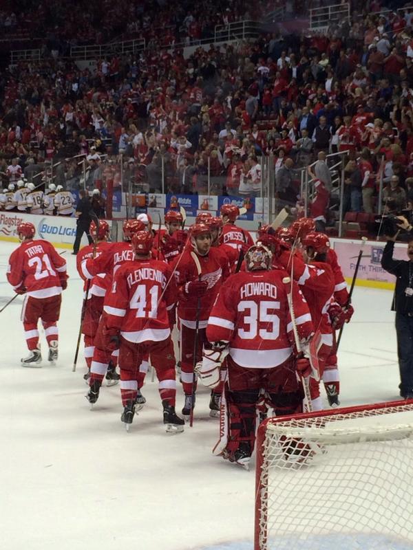 Snow10eyes's tweet photo. Awesome opener! Looking forward to 23 more from here#seasontix http://t.co/6qmb2yAm3p