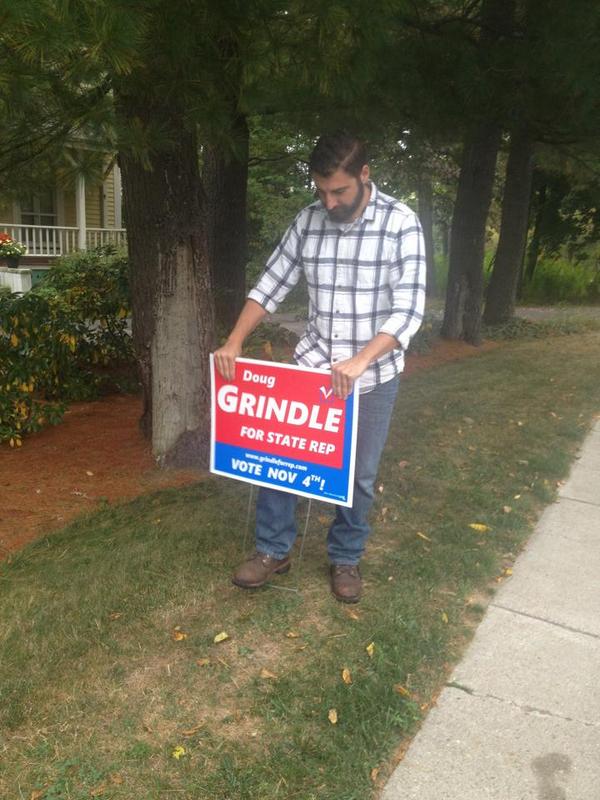 More and more signs going up.  Thank you everyone for making this possible! #mapoli