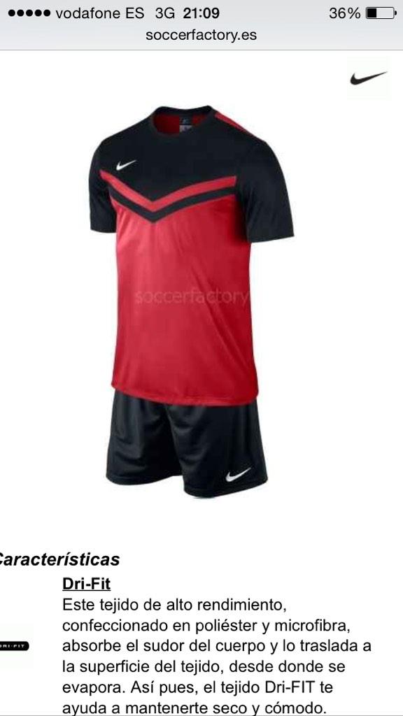 FcViajes's tweet photo. Equipacion para la liga local!!! http://t.co/4nyw9uZ47A