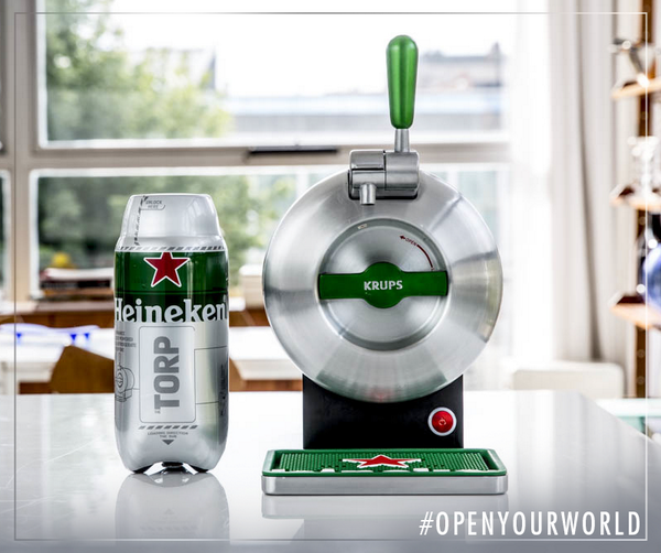 Heineken_IT's tweet photo. Try this at #home: http://t.co/Mf0ihKlbAh #TheSub #PlayTheSub http://t.co/zzaOZxlOkv
