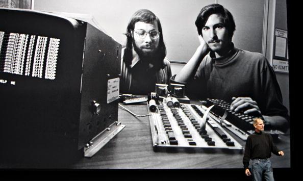 rob_svrn's tweet photo. Why Steve Jobs Obsessed About Office Design (And, Yes, Bathroom Locations) http://t.co/YfueGTsbfW http://t.co/DJhuwZm0Xd