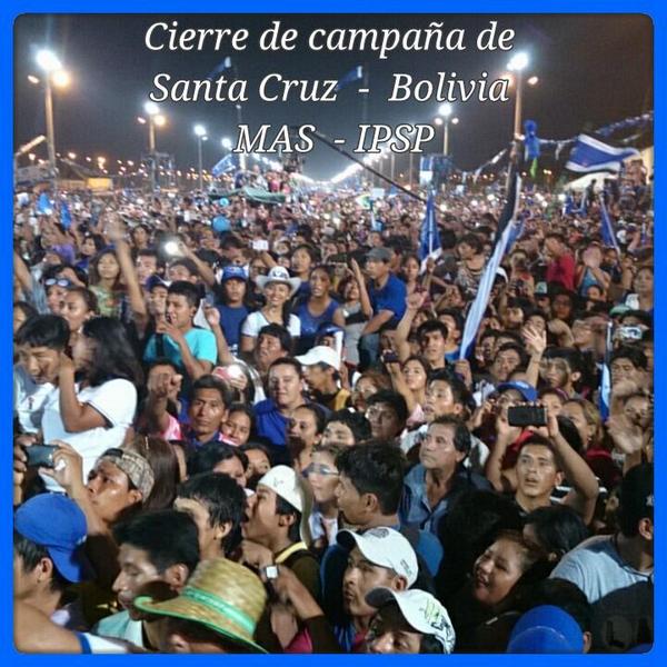 NelsitPerez's tweet photo. Cierre de campaña del MAS en Santa Cruz -Bolivia http://t.co/g5fuhNVg6T