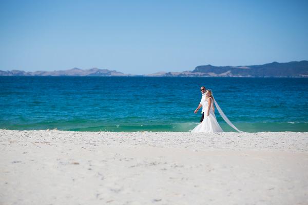 AboutPhotoBlog's tweet image. 8 tips for perfect wedding photography bit.ly/1skmUS1