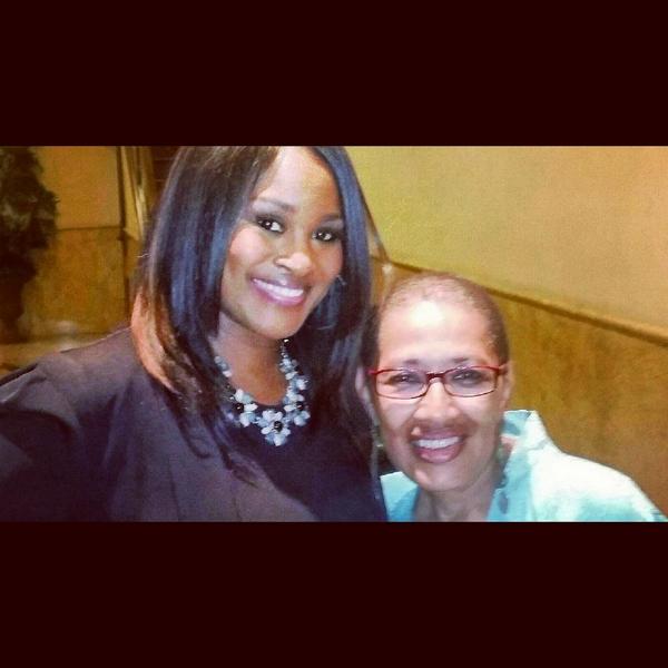 angiesingss's tweet photo. Amazing evening at "The Living Legends" foundation. With #PatShields #IeshaMorris @Nauticadelacruz @RushionMcDonald http://t.co/0P71l7rzpP