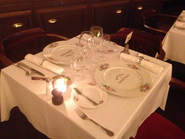 cheftommie's tweet photo. New BISTROT de YOUNTVILLE http://t.co/eidhRa3Jkf