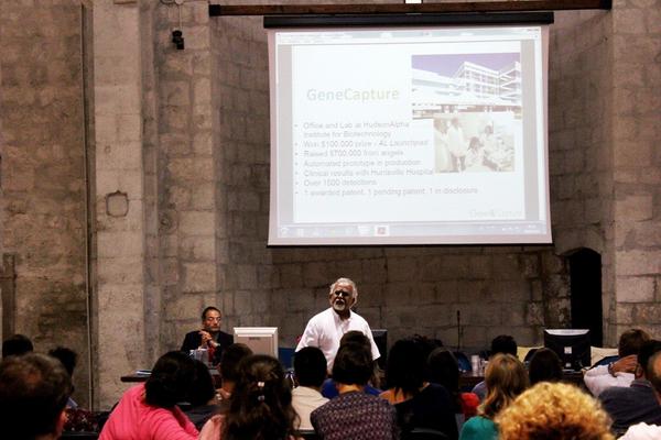 EUBioINNO's tweet image. Krishnan Chitter talking about #GeneCapture success story @EUBIOINNO #CrashCourseTechnologyEntrepreneurship
