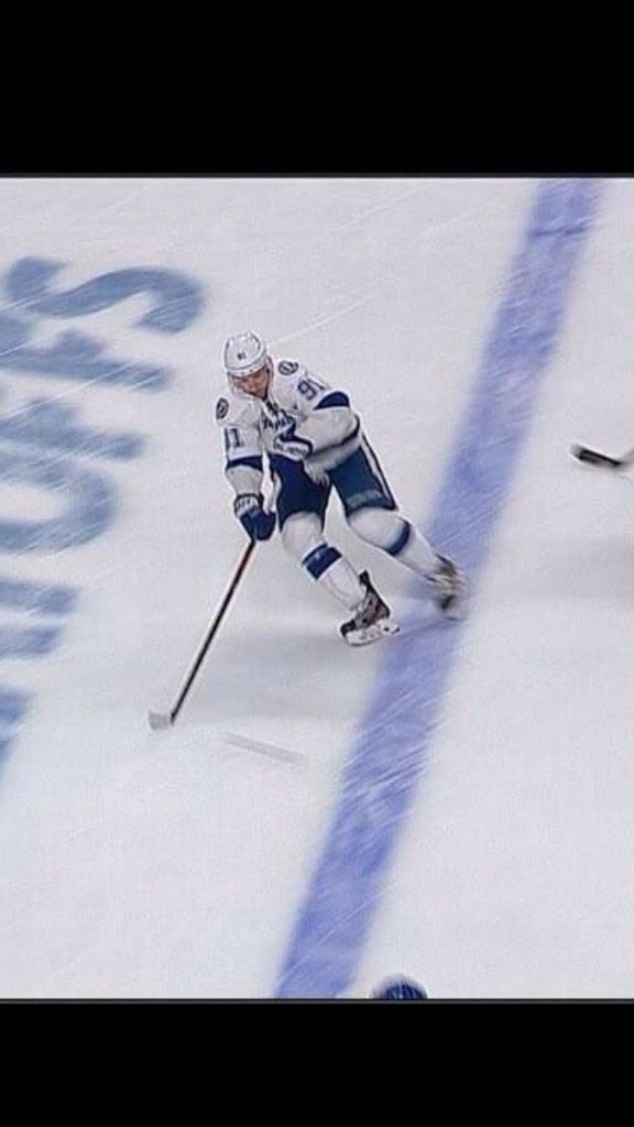 RealStamkos91's tweet photo. Coaches challenge in hockey? What if I'm onside and they call me offside? Do I get a penalty shot? :) http://t.co/GKgK25sebY