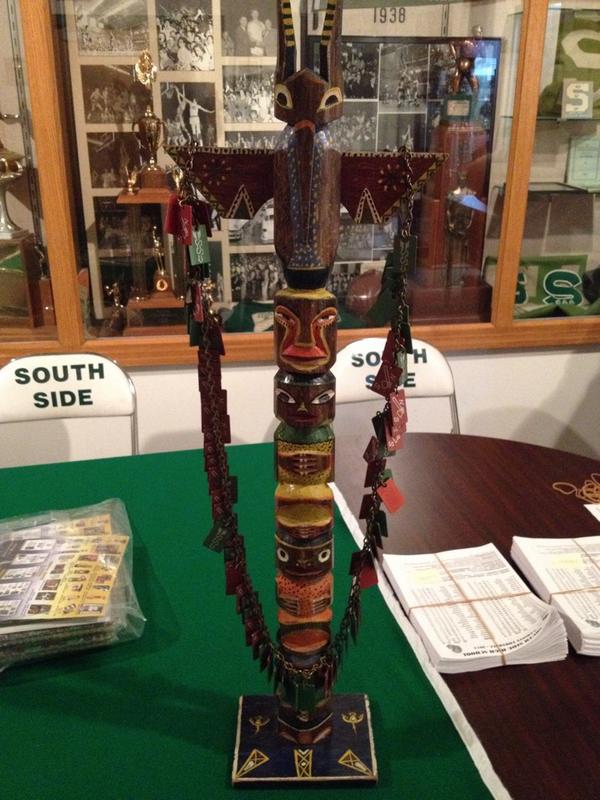 ATCJosh's tweet photo. This is what the Archers and Redskins play for tonight. @SectionK_ needs to be loud to bring it home #TotemPoleGame http://t.co/2lq1WxwPCE
