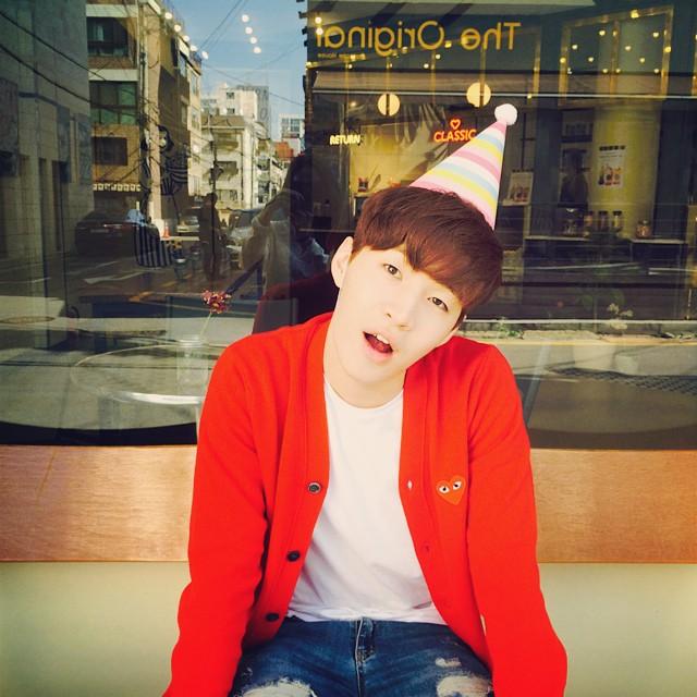 HAPPY BIRTHDAY MY HENRY LAU! GOD BLESS U ALWAYS!!!!!!!! ALL THE BEST FOR YOU, AND I LOVE YOU<3 