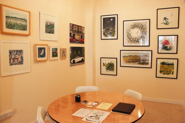 LoveCambridge_'s tweet photo. Last day to visit @B_CreativiTea at 4-5 Peas Hill today to try some Taiwanese Bubble Tea and view some arts &amp; crafts! http://t.co/cQw0GTxnR3