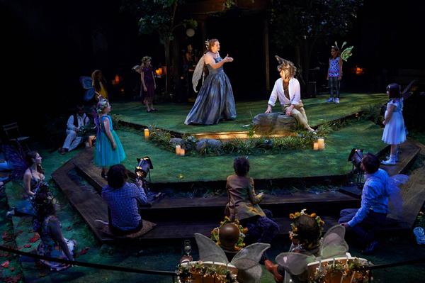 A midsummer night's dream shakespeare театр. Гвендолин кристи сон в летнюю ночь. Шекспир "сон в летнюю ночь". Сон в летнюю ночь шекспир спектакль. Сон в летнюю ночь оберон и титания.