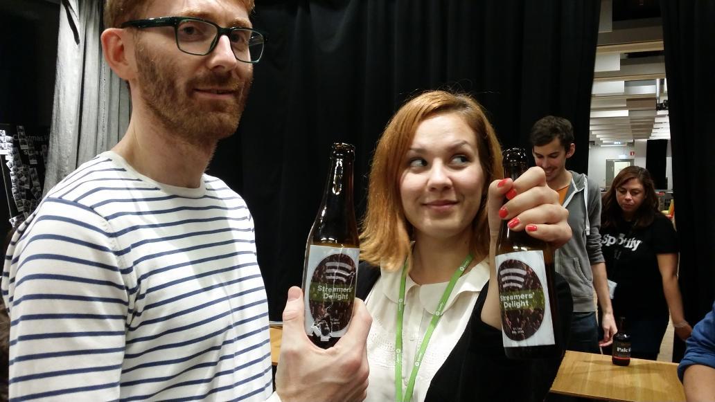 Embedded image permalink