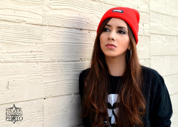 jrozonelove's tweet photo. RT @FlowAndTell @jroz_one #Nov14th mainstage Host for #FAT8 at @UUWEEKLY #FAT808 #Jroz #QOTS #FemceeBgirlGrafwriter http://t.co/H3Va1N82Qk