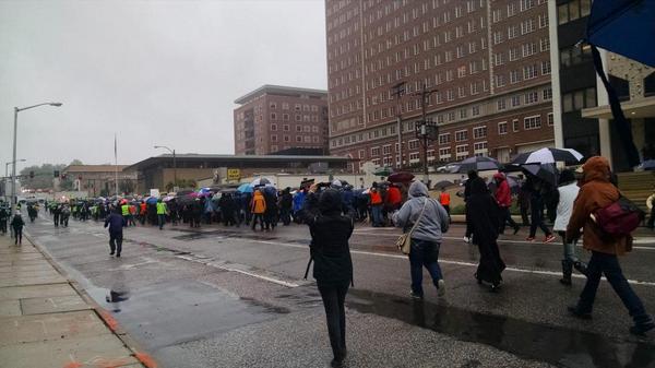 2pocketdiva's tweet image. Umbrellas work for rain or tear gas. Rain or shine, out here for #justice4mikebrown #VonderritMyers #2many2name