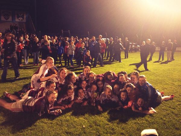 emmaduffy_'s tweet photo. Ridiculously proud of these girls. Absolute legends, fairly made up for this time last year! #workhorses #HupEG http://t.co/qpGFAksU6T