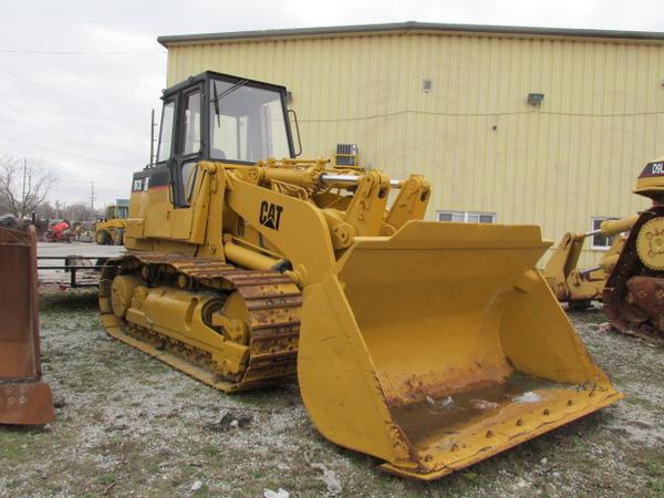 EquipmentAll's tweet photo. CAT 973 FOR SALE !!!!!!!!!!!!! http://t.co/ZnE6o7V866