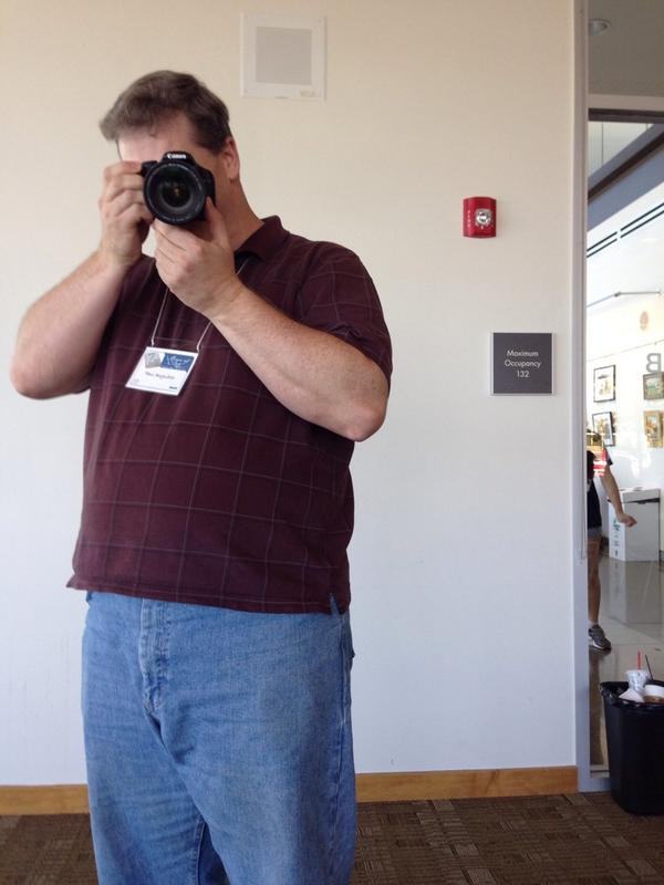 ArtsFMC's tweet photo. @gentlewords taking pictures @RiversofInk @RichlandLib Friday OCR 10. http://t.co/RDL13VgZaD