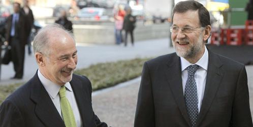 LosGenoveses's tweet photo. Rajoy, según Bárcenas se embolsó 406.610,41€ en B y Rato, 99.037€ en tarjeta B. Se parten de risa y no es para menos http://t.co/OwFccHnFmm