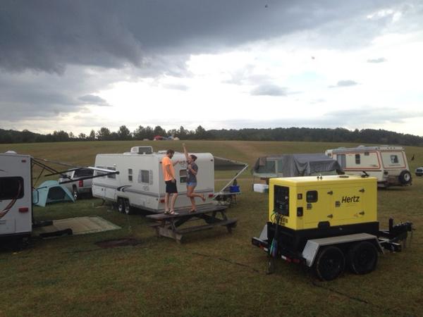 dpkeough's tweet image. Storm-free at @FlyFreeFest ! Weather clearing up and looking awesome. Dance parties are officially a go.
#FlyFreeFest
