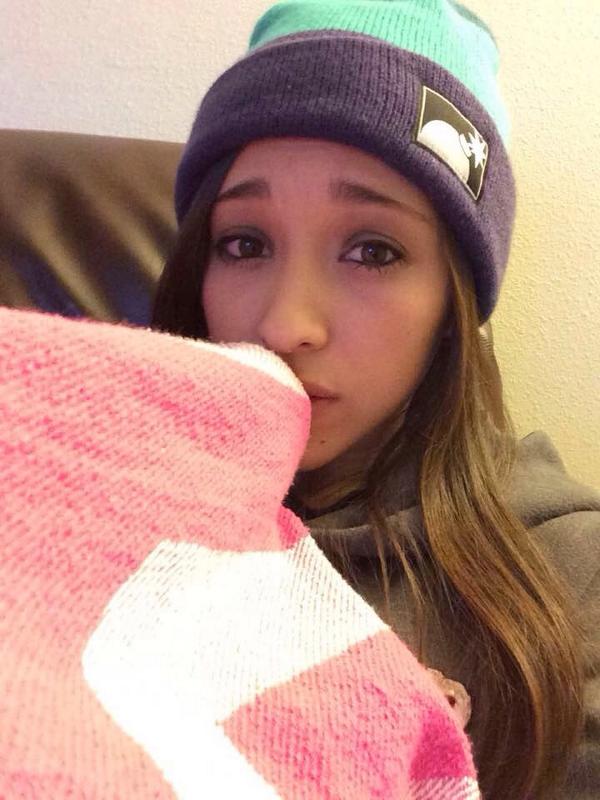 Brainyz_'s tweet image. Retweet if you want a fan sign 😋