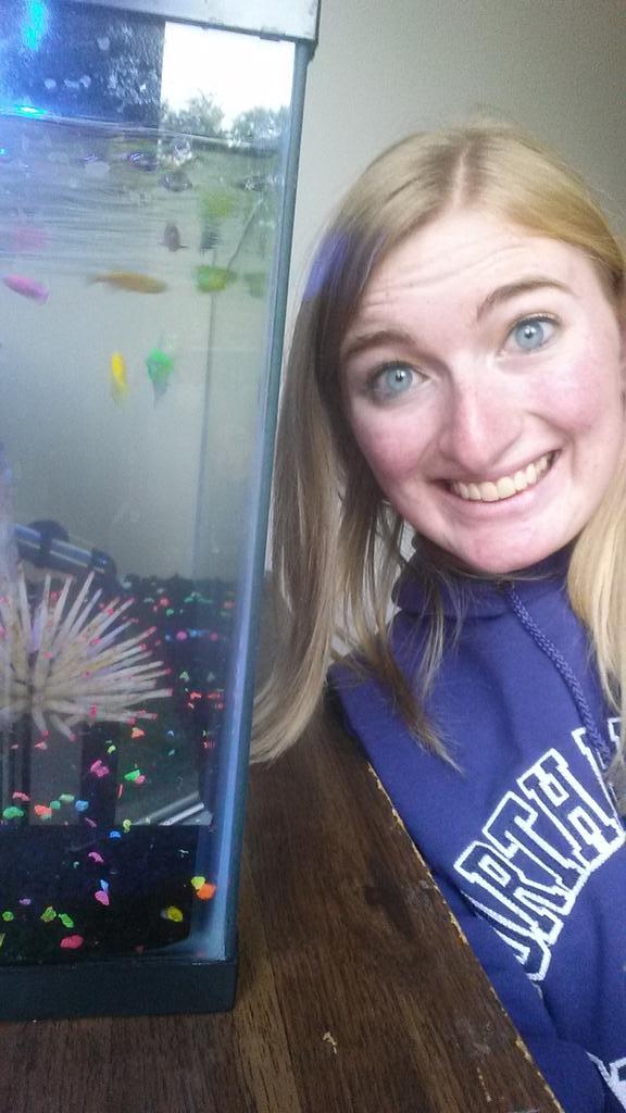 UNISwiftie's tweet image. @St_Stephen_UNI #SGO #Saintmike #AFish
My GloFish are gonna be famous!