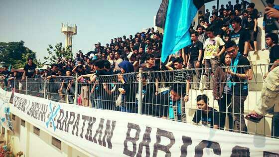 Naval_Undip12's tweet photo. Thanks @Navalizer for todays match!! Thanks @yolandaadhi @dianambon14 for the creativity!! Cc : @HIMASPAL_UNDIP http://t.co/jxxPLafjJM