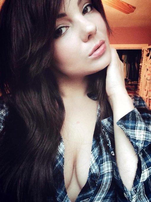 Happy #friskyfriday @MissSocialNet @Playboy @PlayboySocial #blissjunky #nelettekara #blissboss http://t<a href="/tag/friskyfriday"class="tags">#friskyfriday</a><a class="tags" target="_blank" title="On Twitter" href="/?out=eyJ0eXAiOiJKV1QiLCJhbGciOiJIUzUxMiJ9.eyJpYXQiOjE3MjIzNTcxNTEsImlzcyI6InR3cG9ybnN0YXJzLmNvbSIsIm5iZiI6MTcyMjM1NzE1MSwiZXhwIjoxNzUzODkzMTUxLCJyZWRpcmVjdF91cmwiOiJodHRwczovL3R3aXR0ZXIuY29tL01pc3NTb2NpYWxOZXQifQ.dgptNJ_V1hPWOWL_Kc-MKcJwu06bmKyHf1Dy7vGwDdLfLzB3p0_pzsZNJCBAbPF-xACBiGW8Nn6d9ZGQ-DQGPA">@MissSocialNet</a><a class="tags" href="/tag/playboy">@playboy</a><a class="tags" href="/tag/playboy">@playboy</a><a href="/tag/nelettekara"class="tags"><span>#nelettekara</span></a><a href="/tag/blissjunky"class="tags"><span>#blissjunky</span></a><a href="/tag/blissboss"class="tags"><span>#blissboss</span></a>