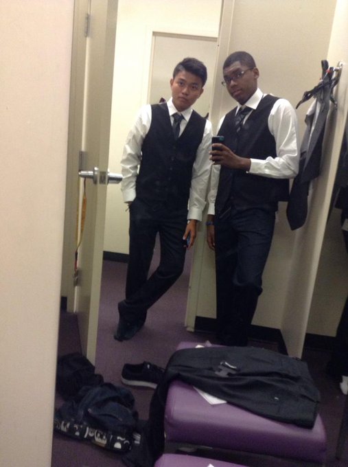 Watch Ronnie's leaked NSFW photo on TwXstars